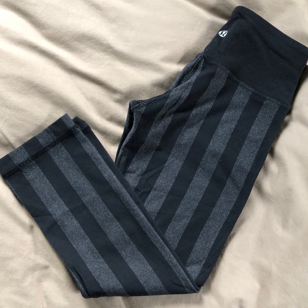 Lululemon crop leggings
